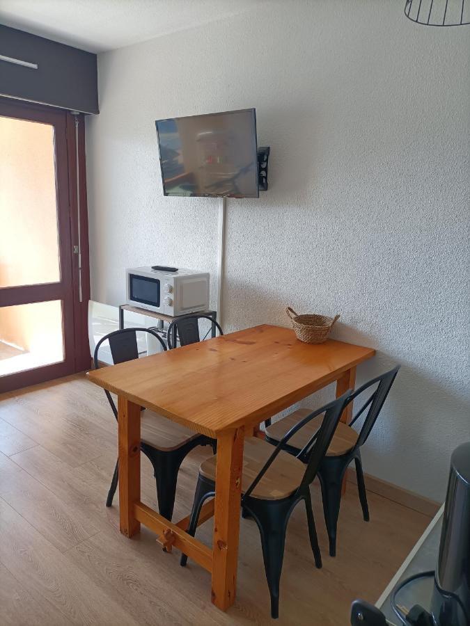 Residence Les Isards Studio Cabine Renove - Vue Montagne Font-Romeu-Odeillo-Via Luaran gambar